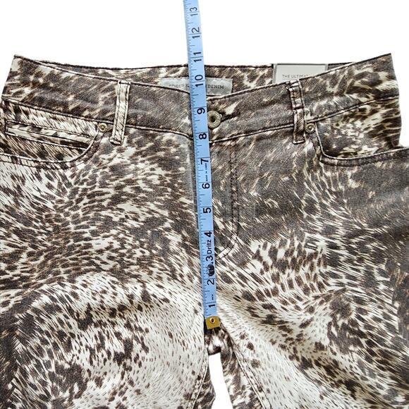 NWT Chico's Jeans Women's Size 6 Chicos 0.5 Platinum Pony Print Slim Tan Brown - Picture 14 of 14